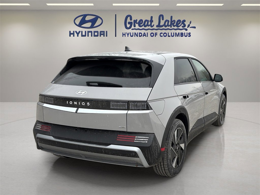 Certified 2025 Hyundai Ioniq 5 SE image 5