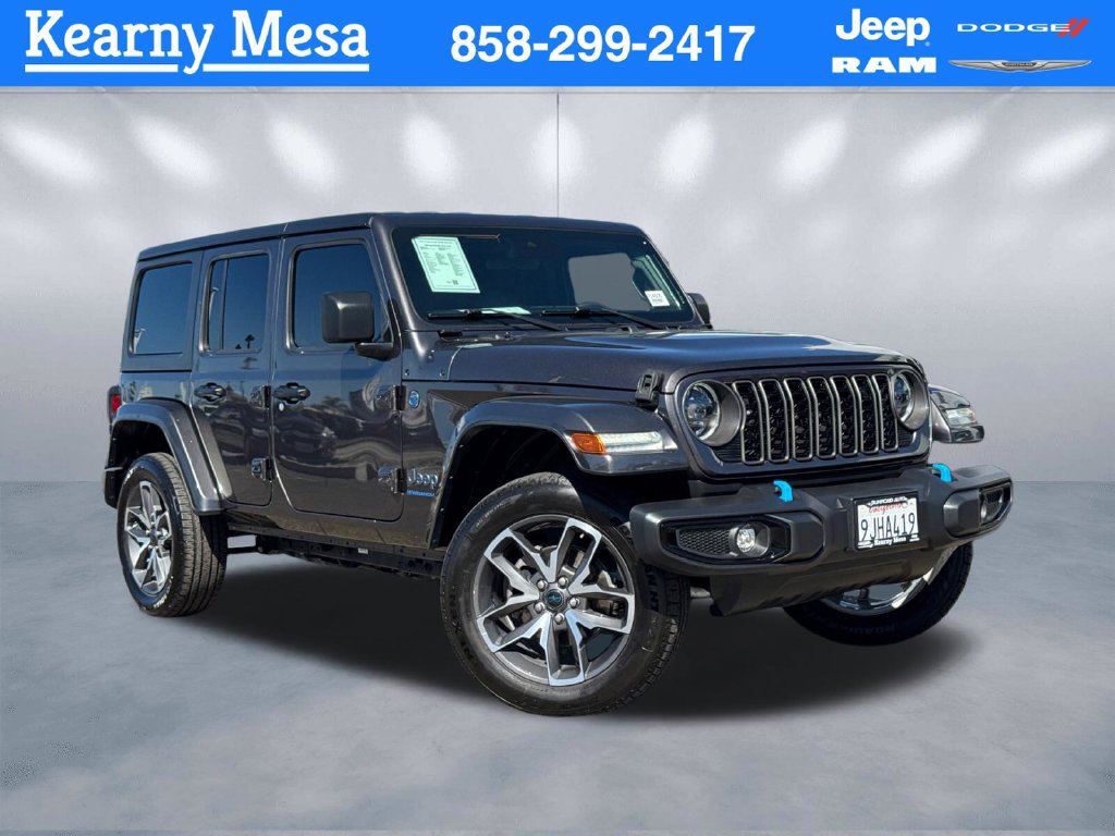 Used 2024 Jeep Wrangler Unlimited w/ Convenience Group AWD/4WD image 1