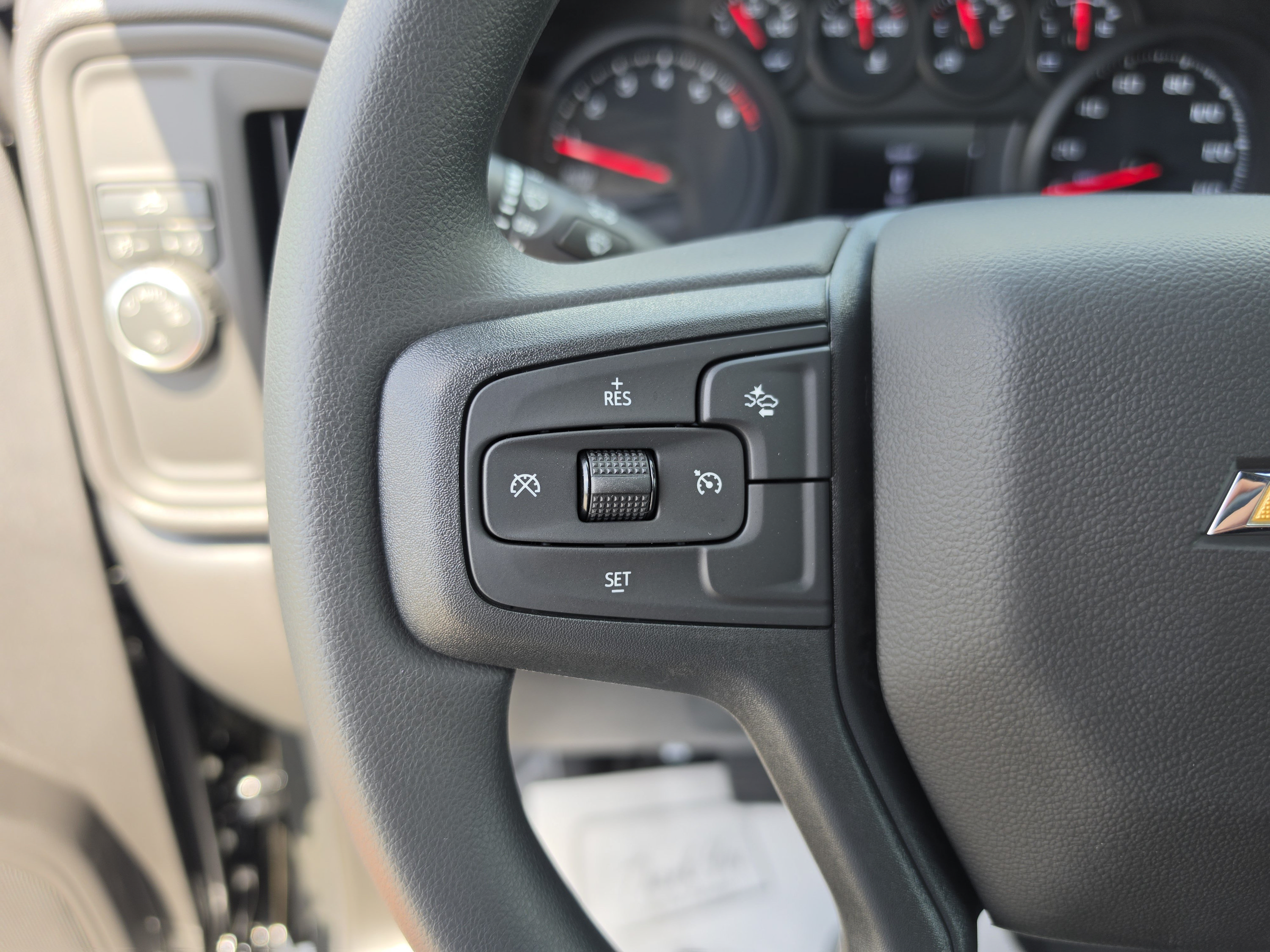 New 2026 Chevrolet Silverado 1500 Custom RWD image 32