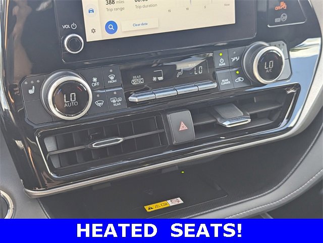 Used 2023 Toyota Highlander XLE image 11