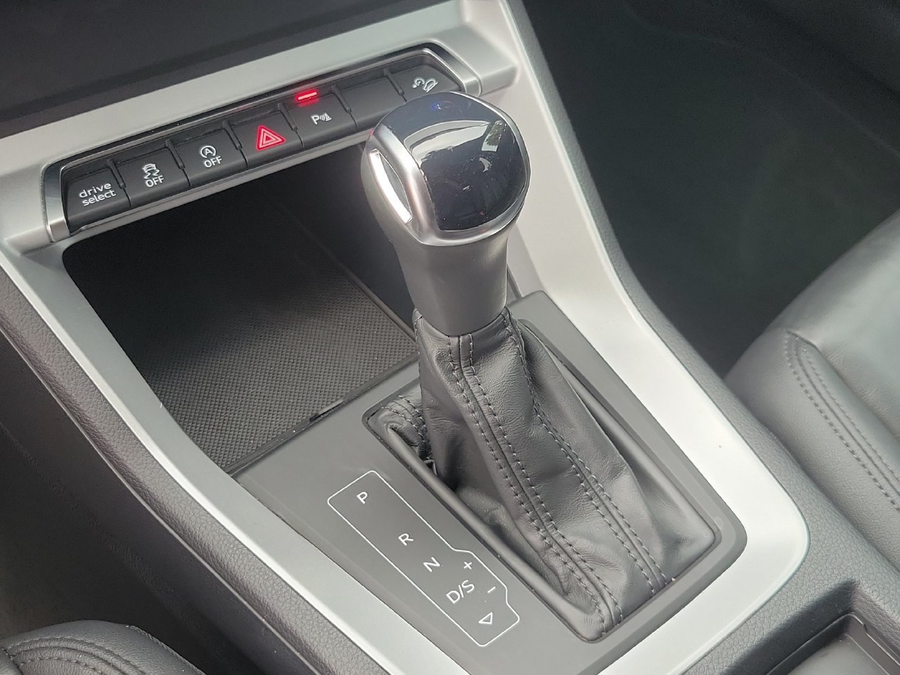 Used 2025 Audi Q3 2.0T Premium AWD/4WD image 28