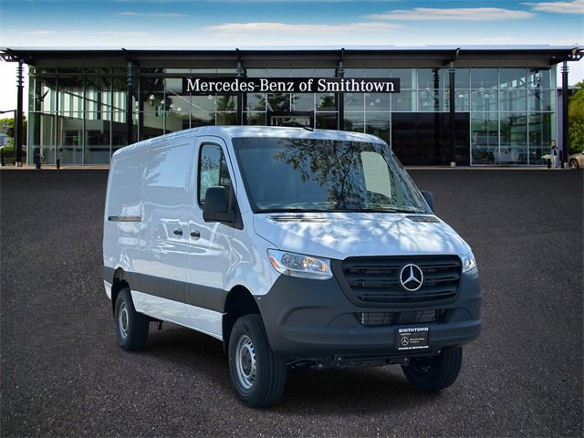 New 2025 Mercedes-Benz Sprinter 2500 image 1