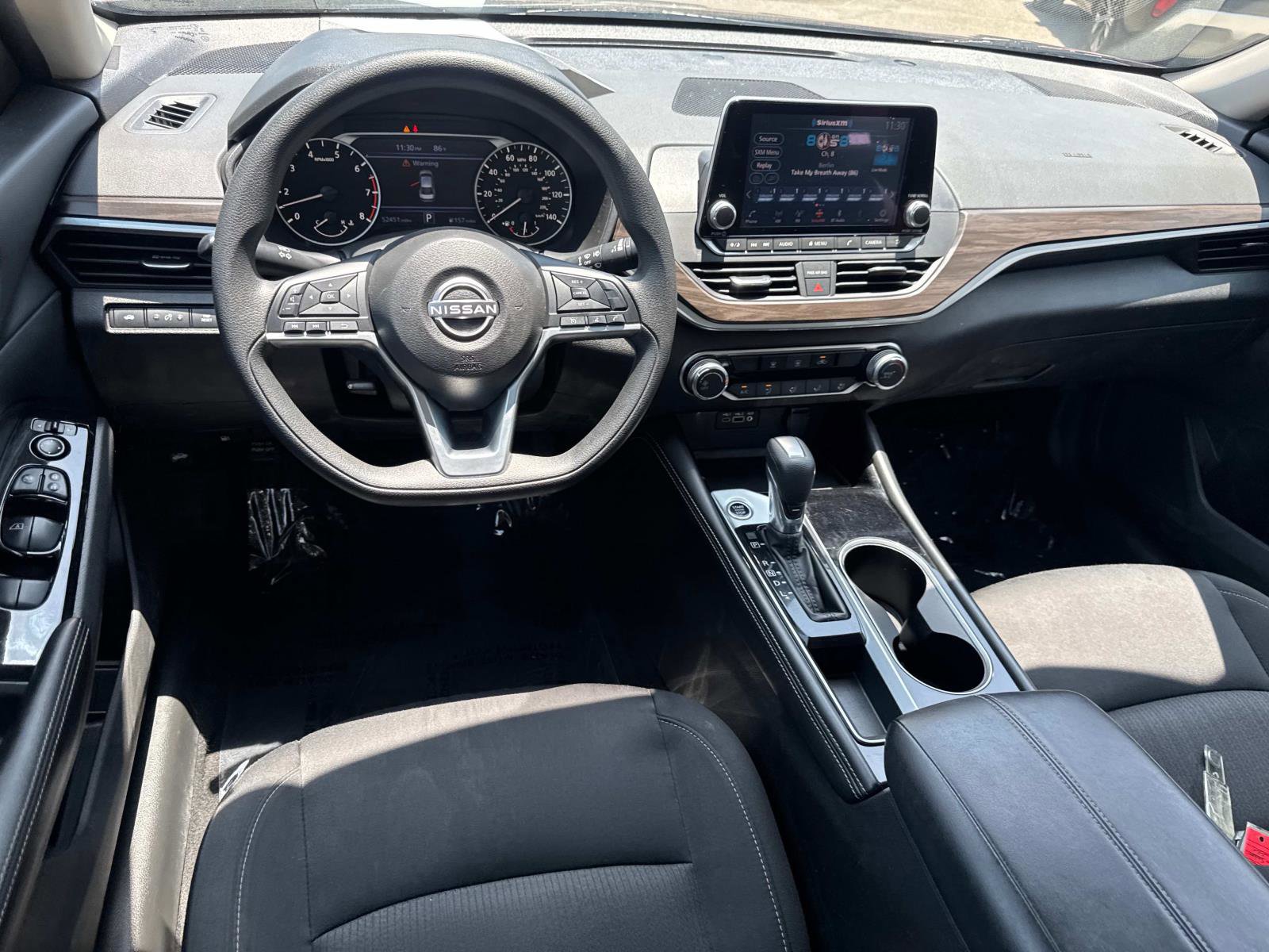 Used 2023 Nissan Altima 2.5 SV image 7