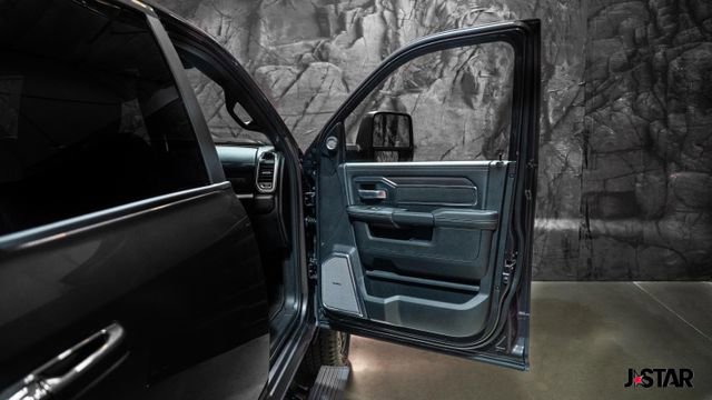 New 2025 RAM 2500 Laramie image 9