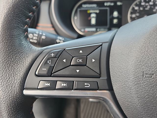 Used 2019 Nissan Kicks SR FWD image 20