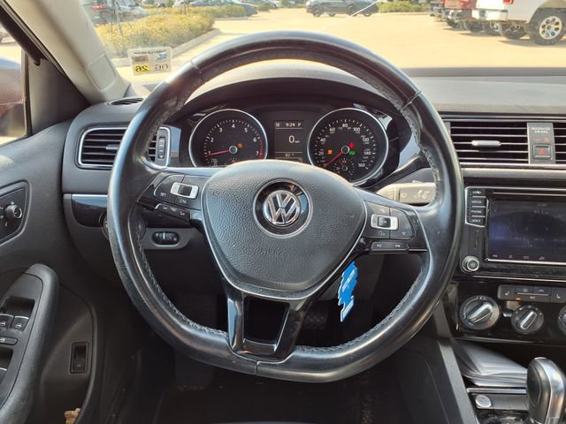 Used 2016 Volkswagen Jetta SEL FWD image 19