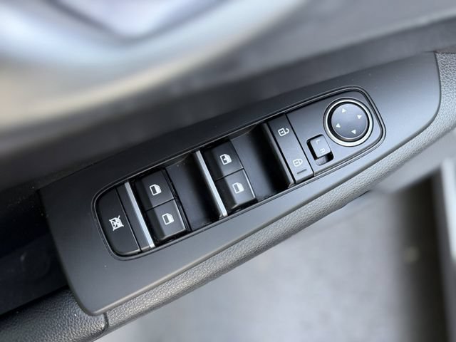 Certified 2024 Kia Forte LXS FWD image 12