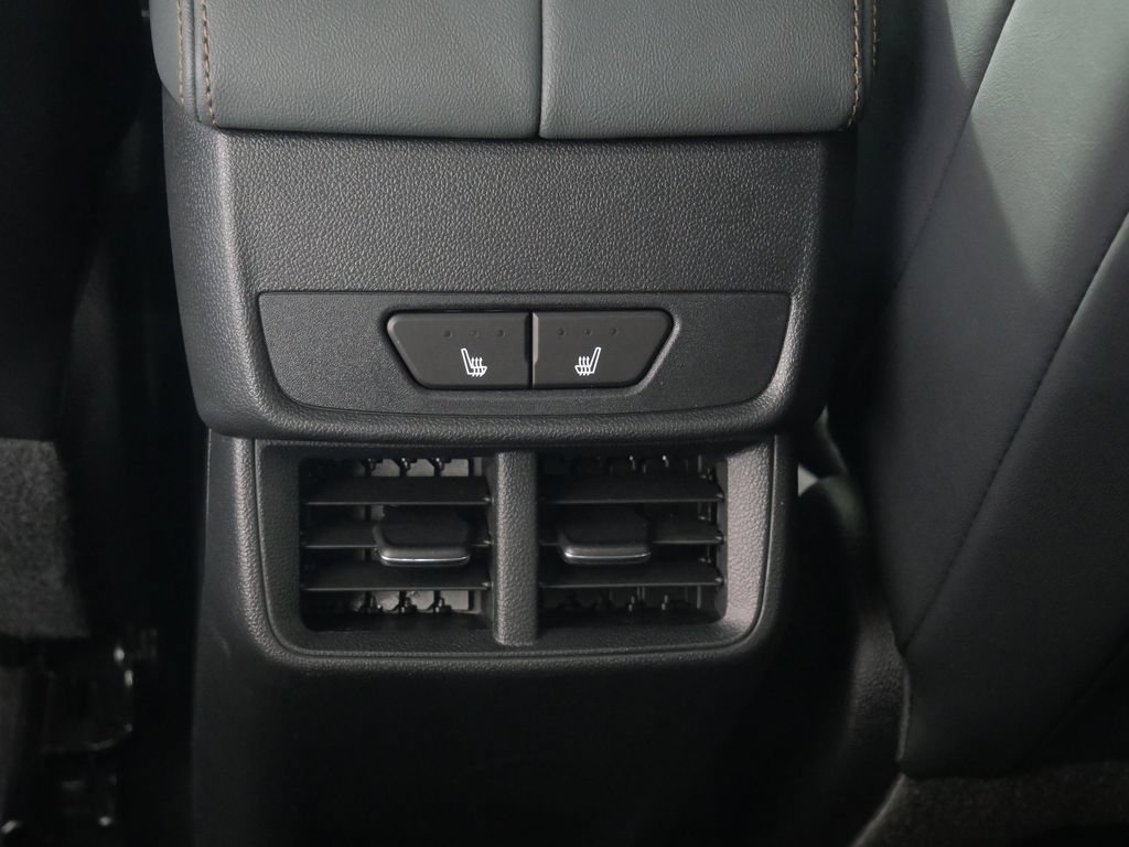 New 2026 GMC Terrain AT4 w/ Convenience Package III AWD/4WD image 16