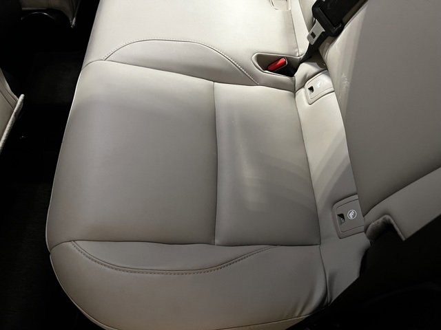 Used 2024 MAZDA MAZDA3 s image 19