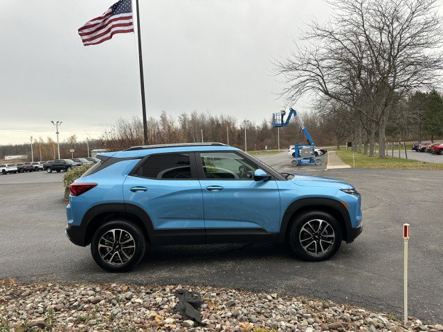 Used 2025 Chevrolet TrailBlazer LT image 7