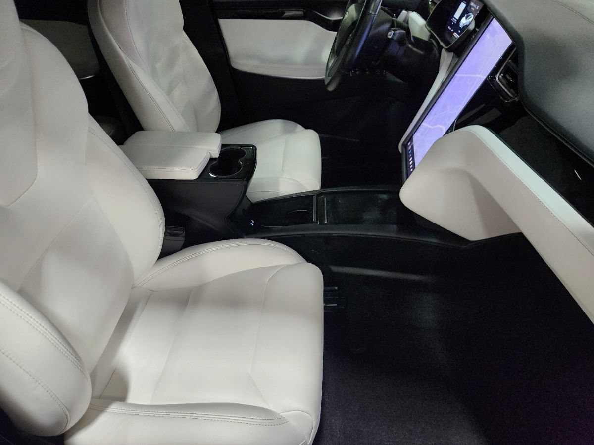Used 2019 Tesla Model X 75D AWD/4WD image 30