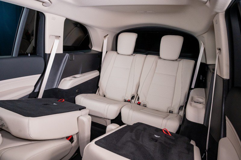 Certified 2026 Mercedes-Benz GLS 450 4MATIC image 18