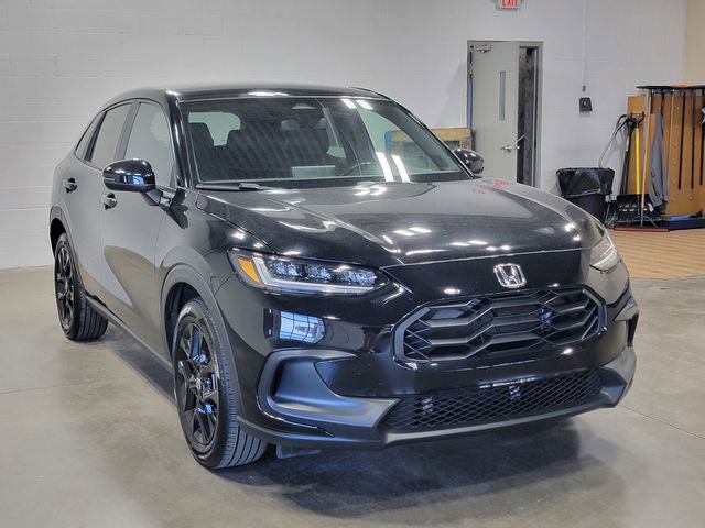 Used 2023 Honda HR-V Sport image 4