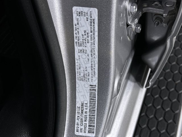 Used 2022 RAM 1500 Laramie AWD/4WD image 35
