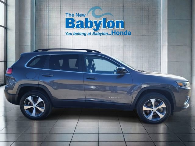 Used 2022 Jeep Cherokee Limited AWD/4WD image 6