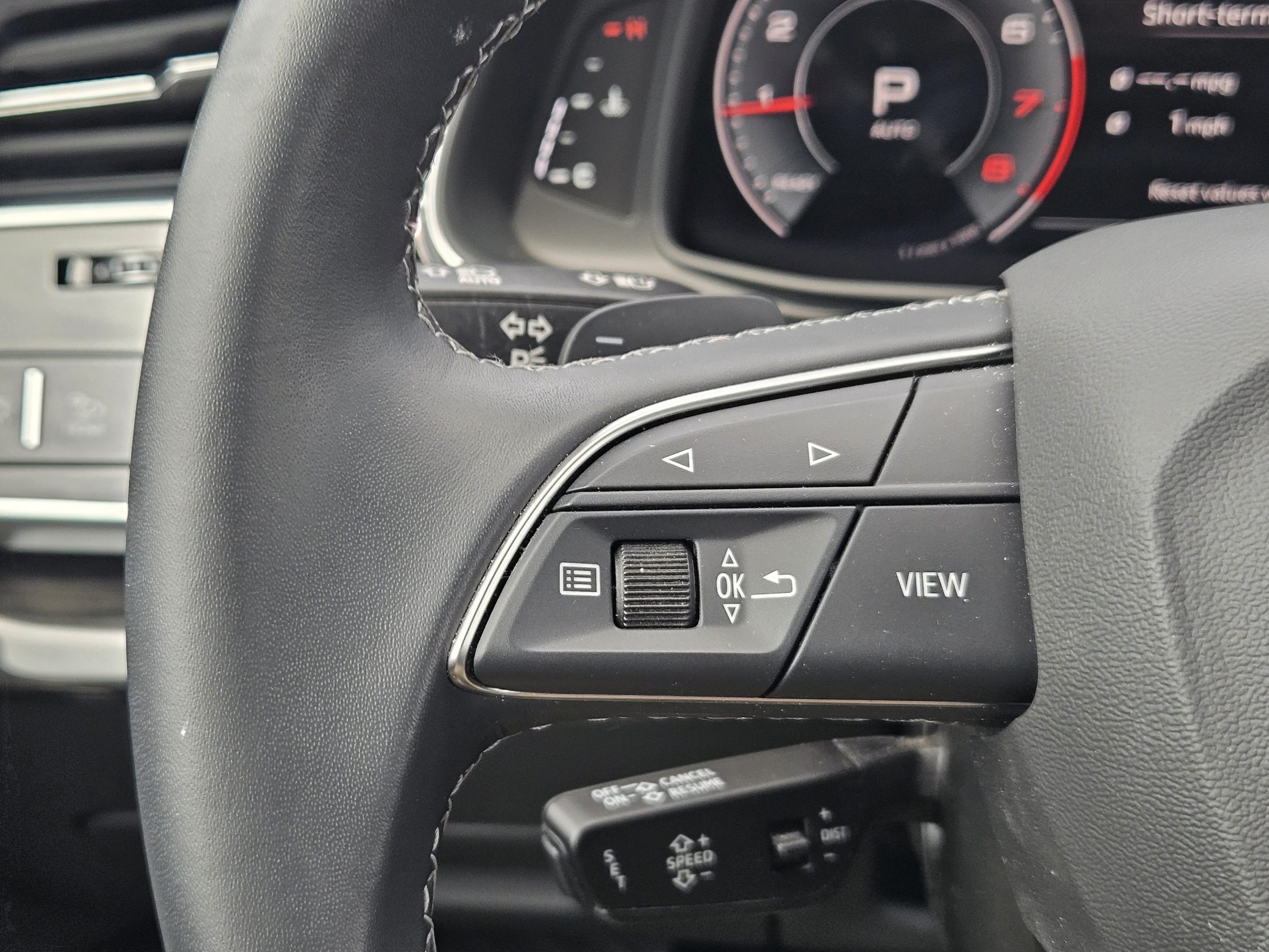 Used 2025 Audi Q8 Prestige AWD/4WD image 19
