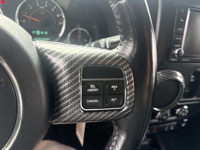 Used 2016 Jeep Wrangler Unlimited Sahara w/ Dual Top Group image 28