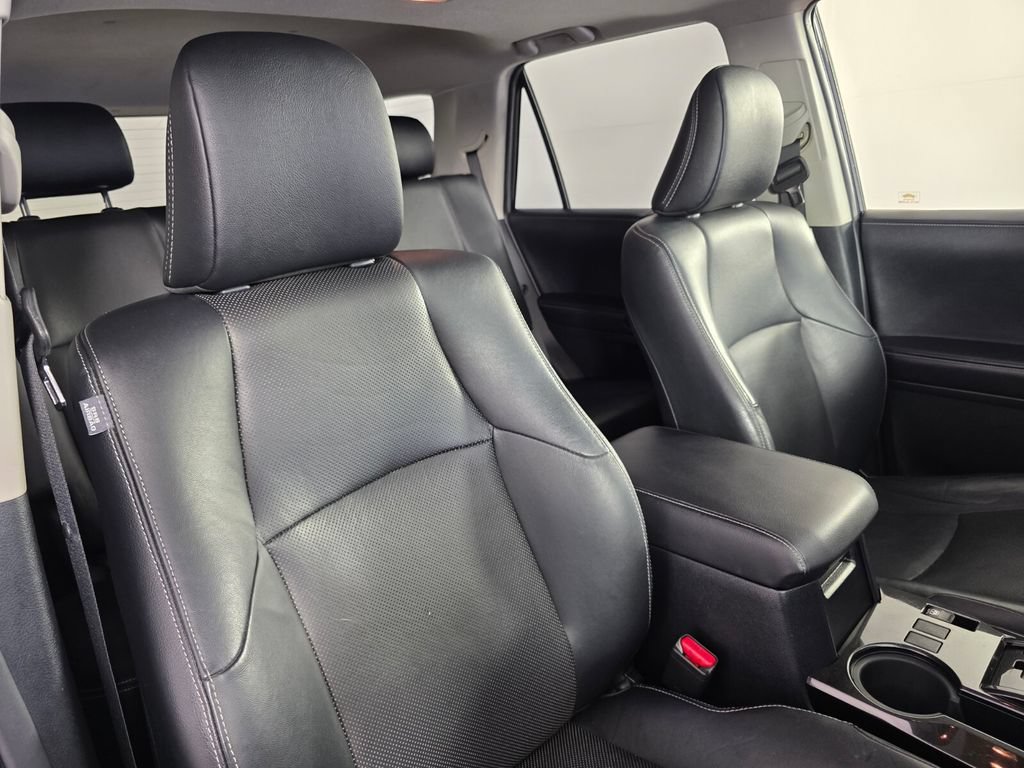 Used 2019 Toyota 4Runner Limited AWD/4WD image 31