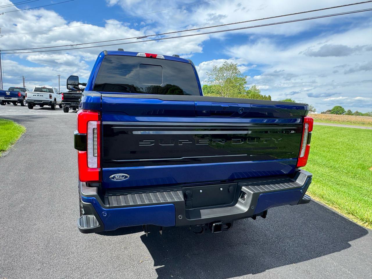 Used 2026 Ford F350 Platinum AWD/4WD image 9