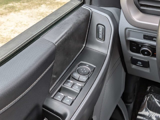 Used 2025 Ford F150 XLT w/ Equipment Group 301A Standard AWD/4WD image 20