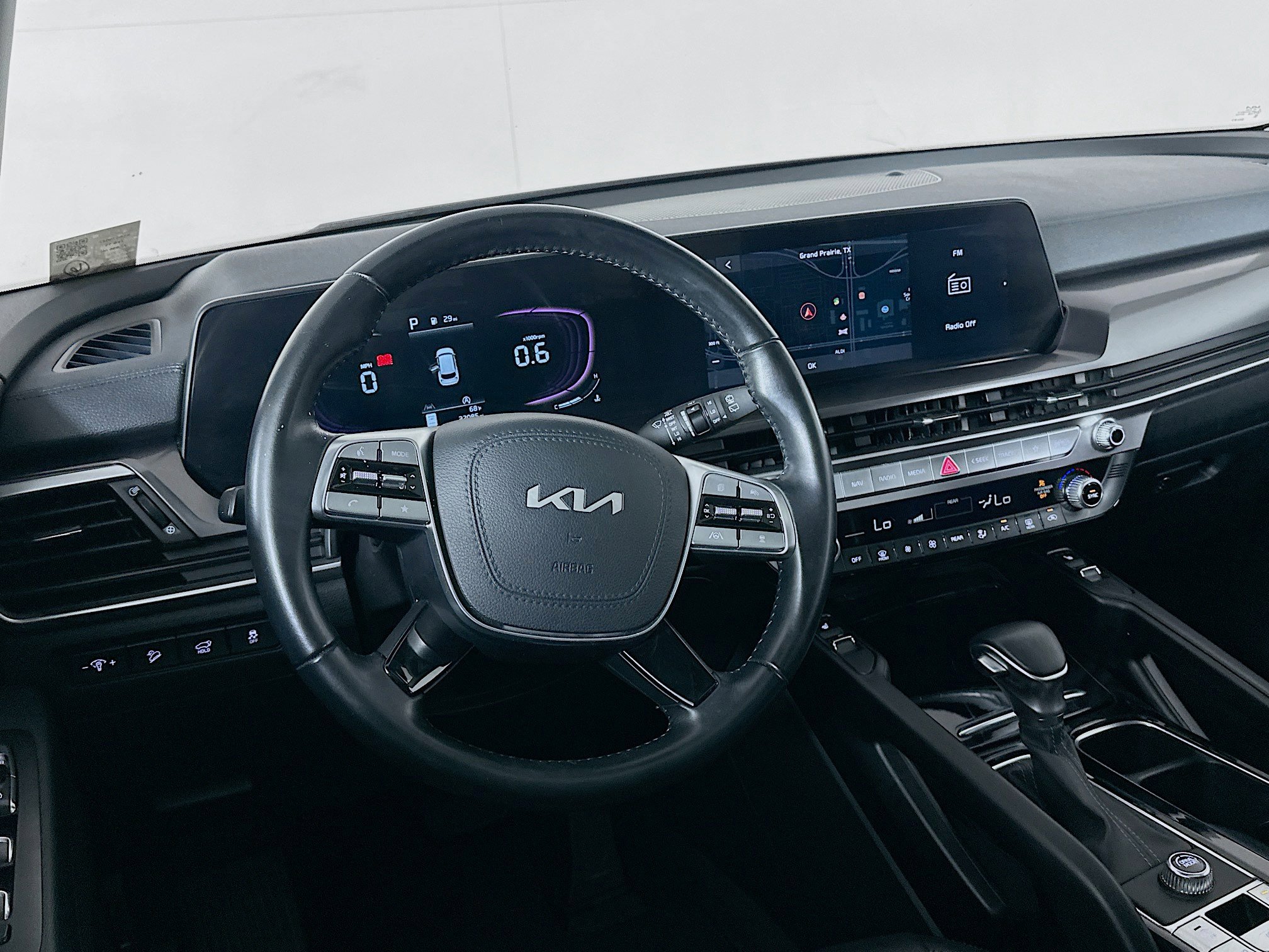 Used 2025 Kia Telluride S image 18