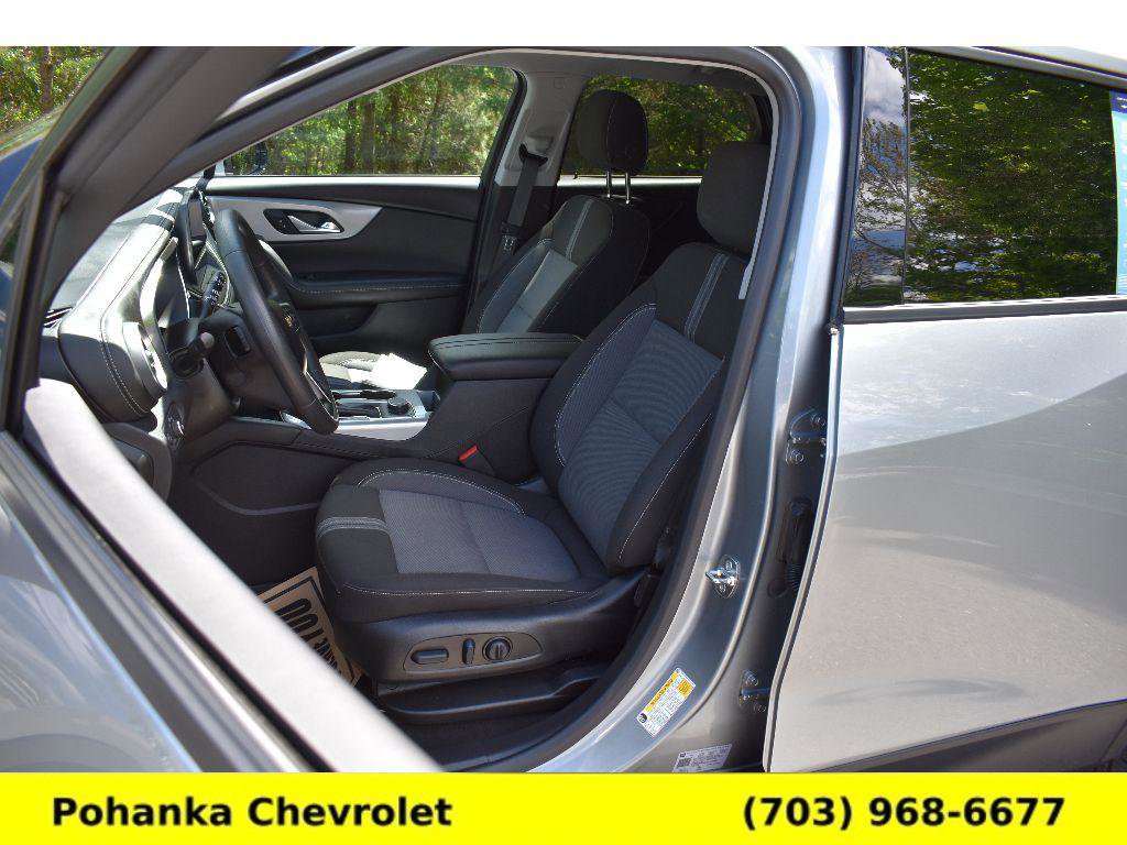 Certified 2025 Chevrolet Blazer LT w/ LPO, Floor Liner Package AWD/4WD image 24
