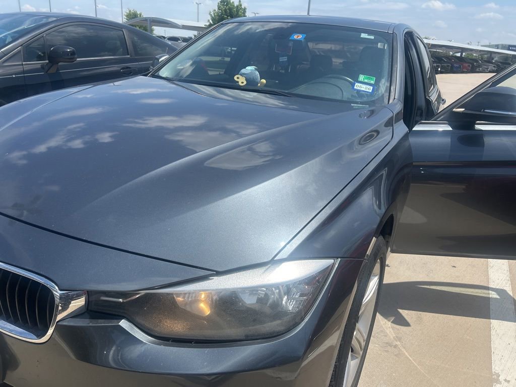 Used 2015 BMW 328i xDrive Sedan AWD/4WD image 3