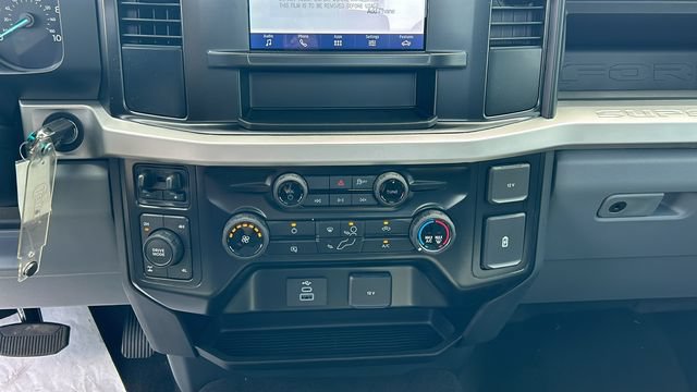New 2026 Ford F250 XL w/ STX Appearance Package AWD/4WD image 20