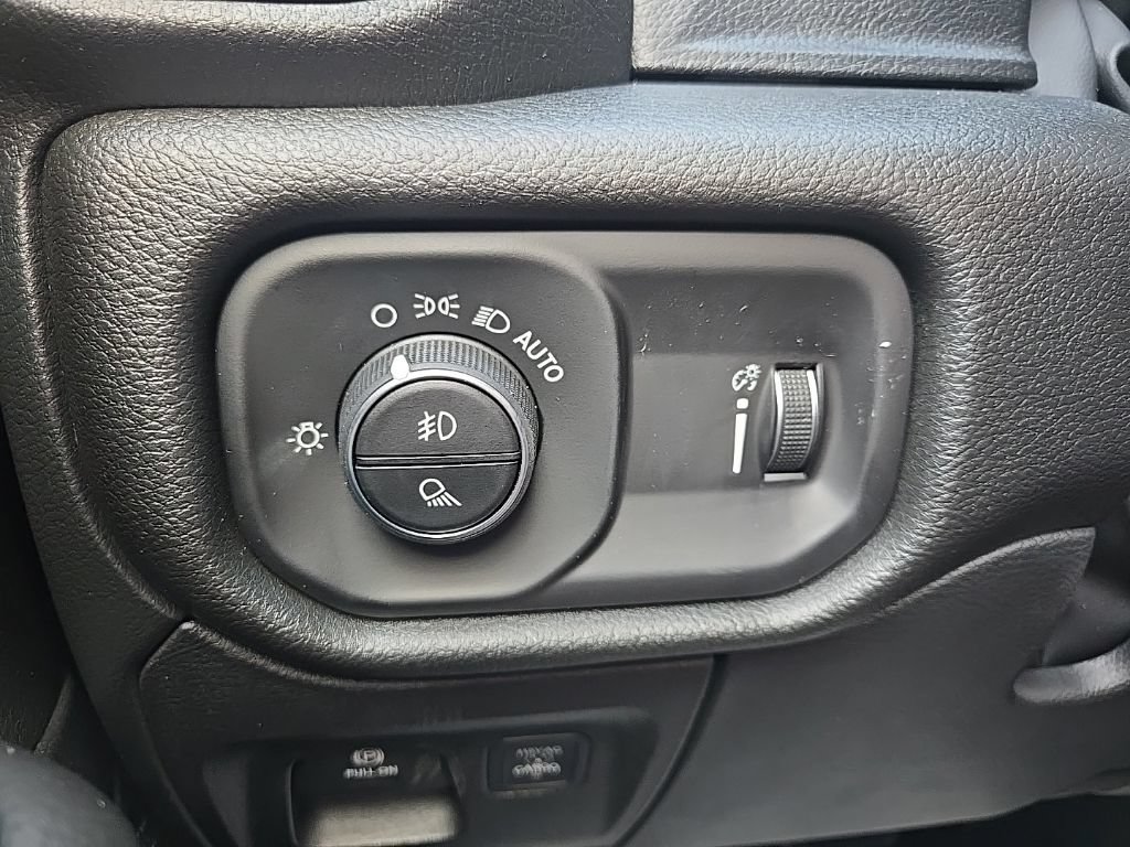 New 2027 RAM 1500 Express AWD/4WD image 51