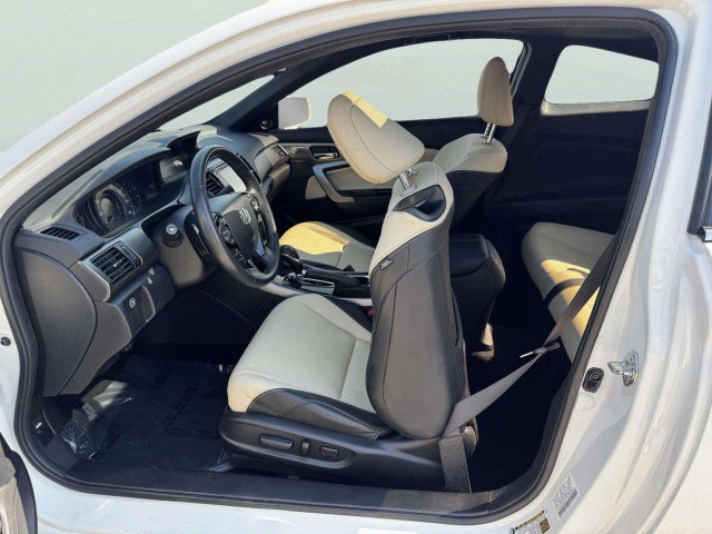 Used 2017 Honda Accord EX-L image 21