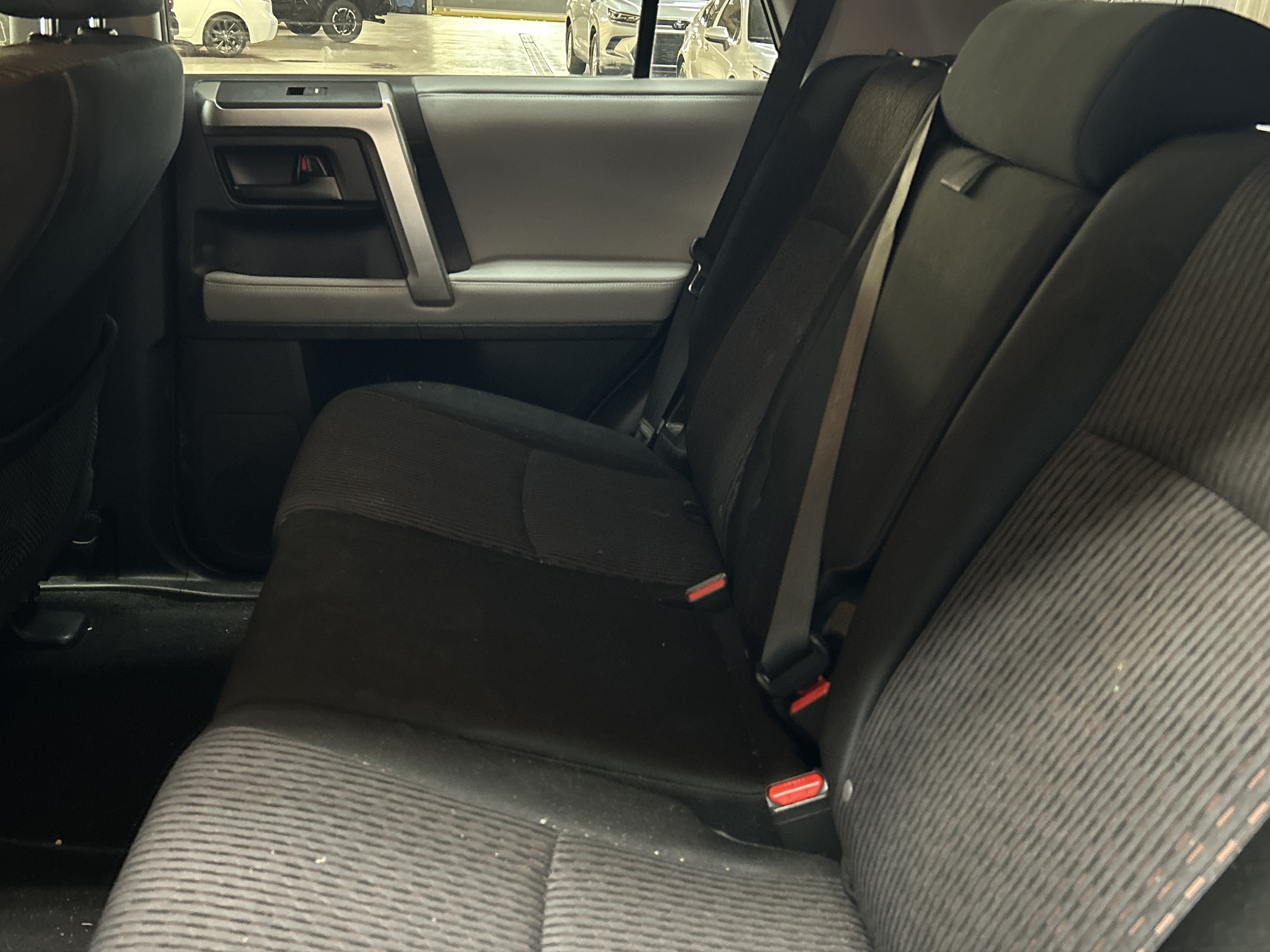 Used 2013 Toyota 4Runner SR5 w/ Convenience Pkg RWD image 7