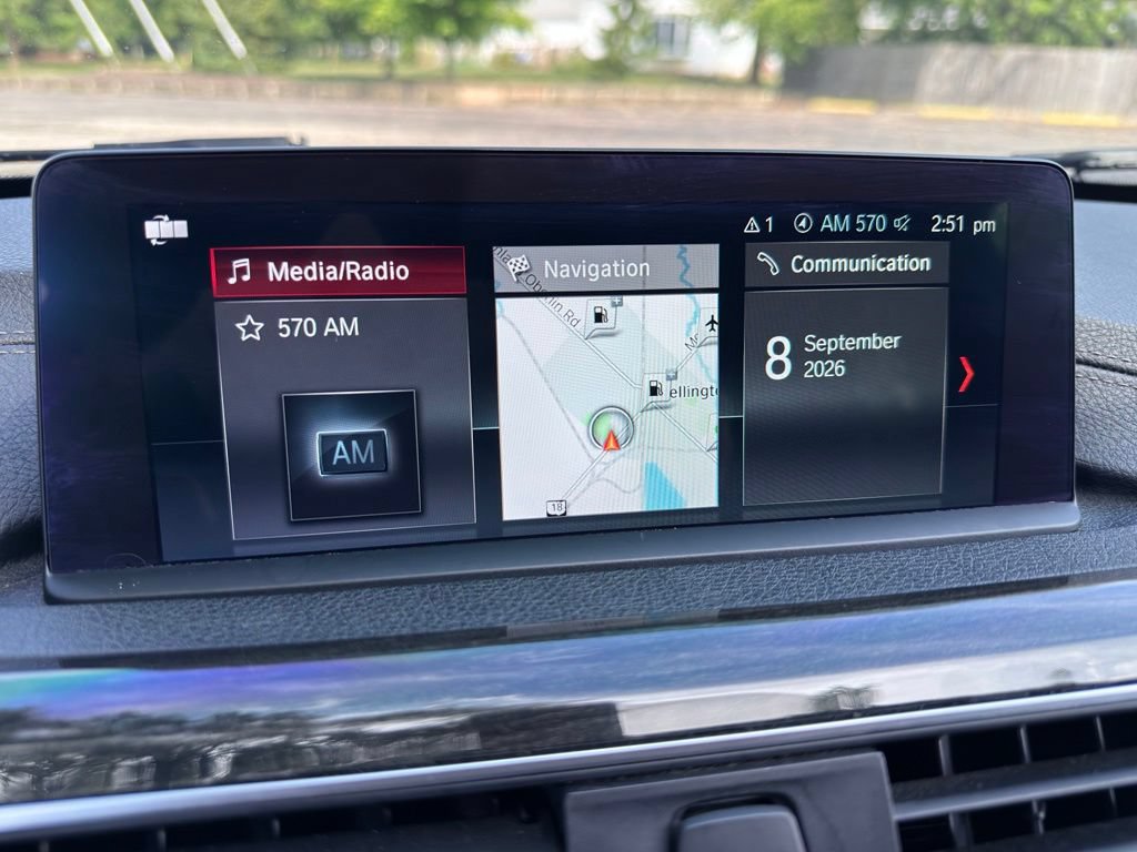 Used 2018 BMW 330i xDrive Sedan AWD/4WD image 38