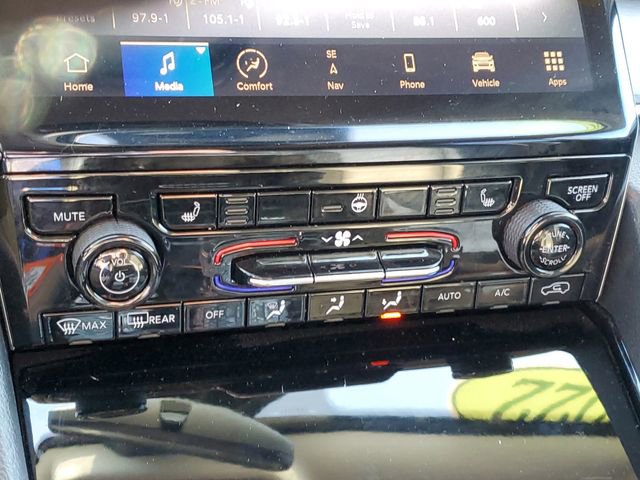 Used 2022 Jeep Grand Cherokee Limited image 22