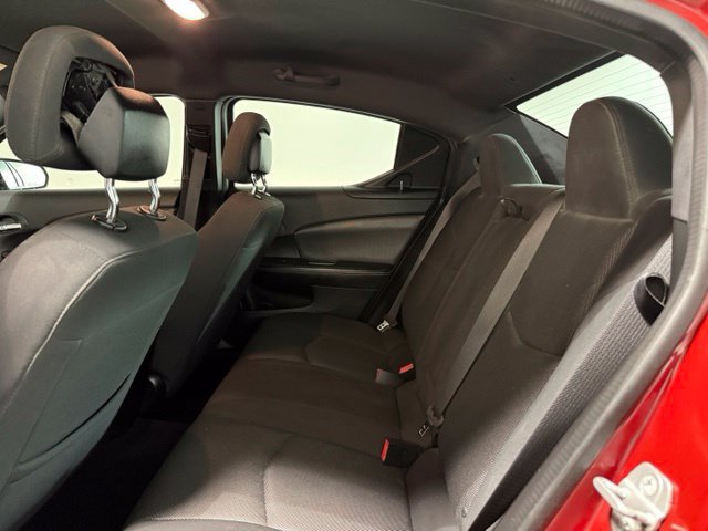 Used 2014 Dodge Avenger SE FWD image 17