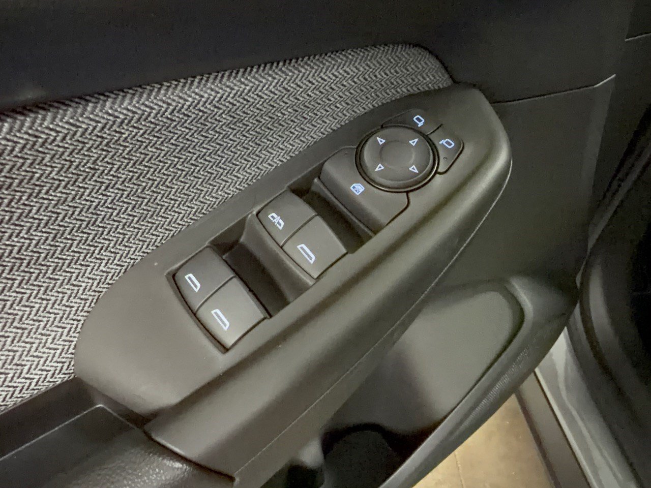 New 2026 Chevrolet TrailBlazer LT w/ Driver Confidence Package FWD image 15