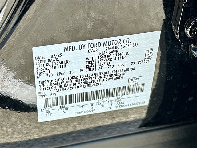 Used 2025 Ford Explorer Active w/ Active Comfort Package image 31