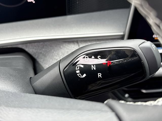 New 2026 Volkswagen Tiguan S image 13