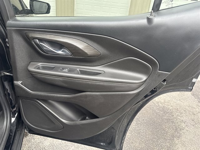 Used 2019 GMC Terrain SLT w/ Preferred Package image 41