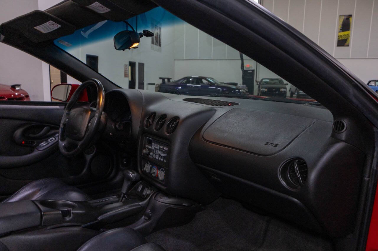 Used 2001 Pontiac Firebird Trans Am RWD image 38