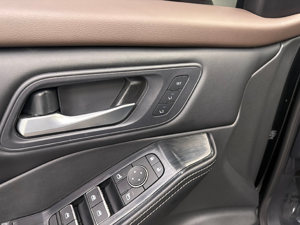 Used 2023 Nissan Rogue SL w/ SL Premium Package FWD image 12