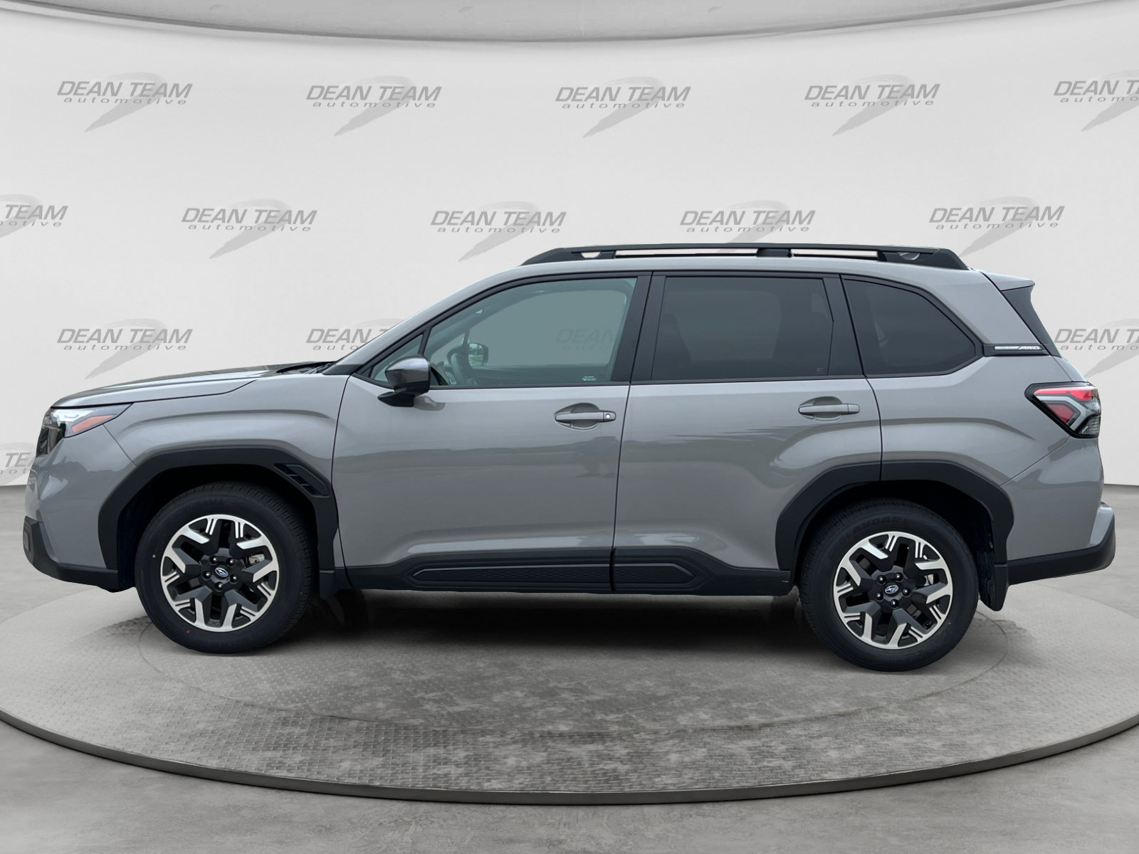 Used 2026 Subaru Forester Premium w/ Base/Premium Package AWD/4WD image 4