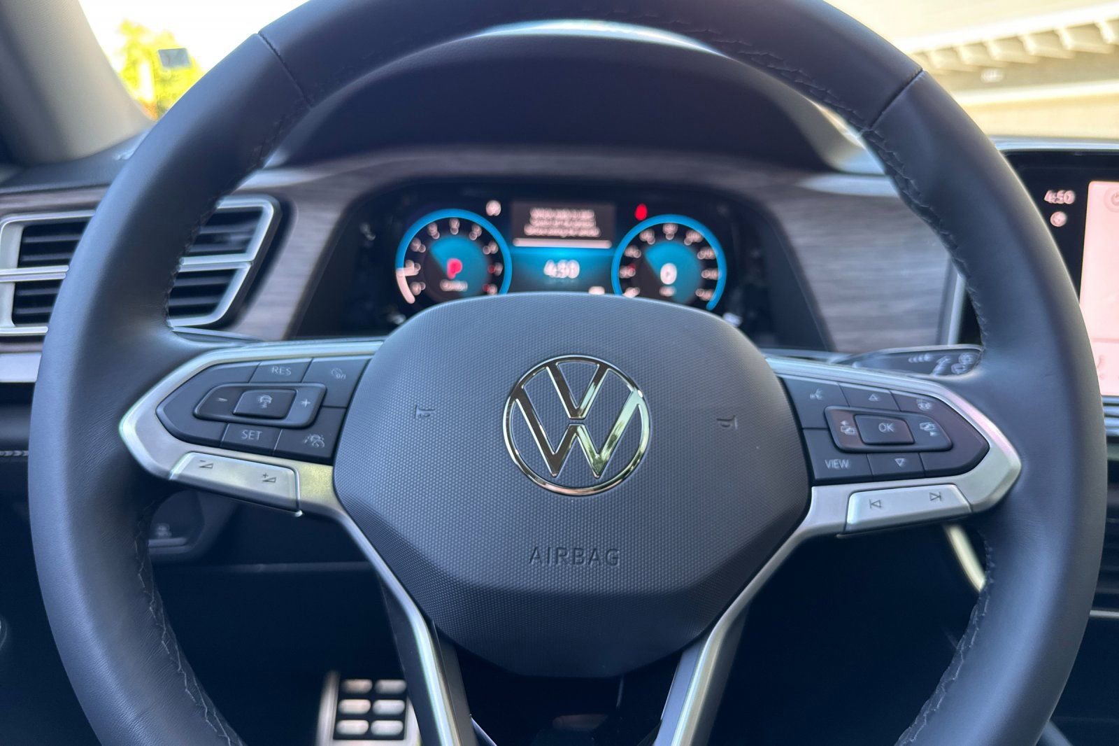 New 2026 Volkswagen Atlas SEL Premium R-Line AWD/4WD image 24