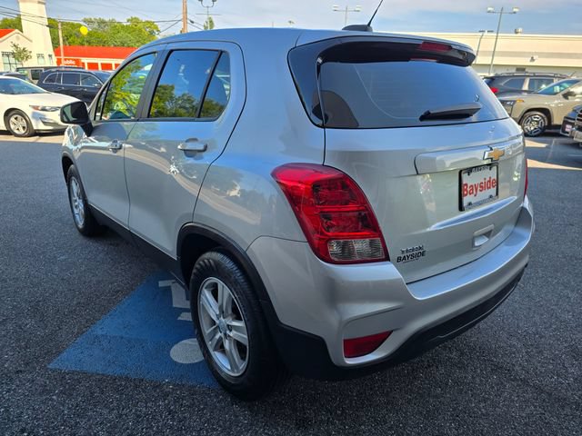 Used 2020 Chevrolet Trax LS FWD image 29
