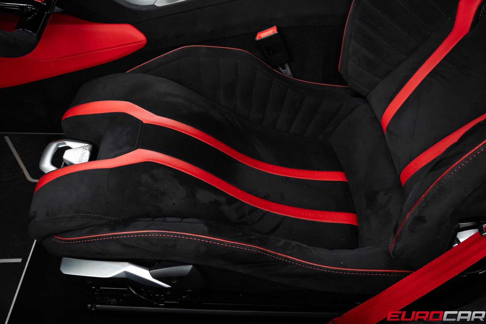 Used 2022 Lamborghini Huracan STO RWD image 44