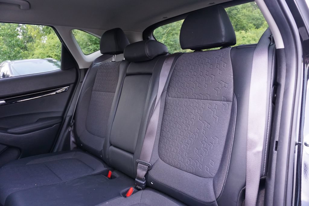 Used 2024 Kia Seltos S AWD/4WD image 20
