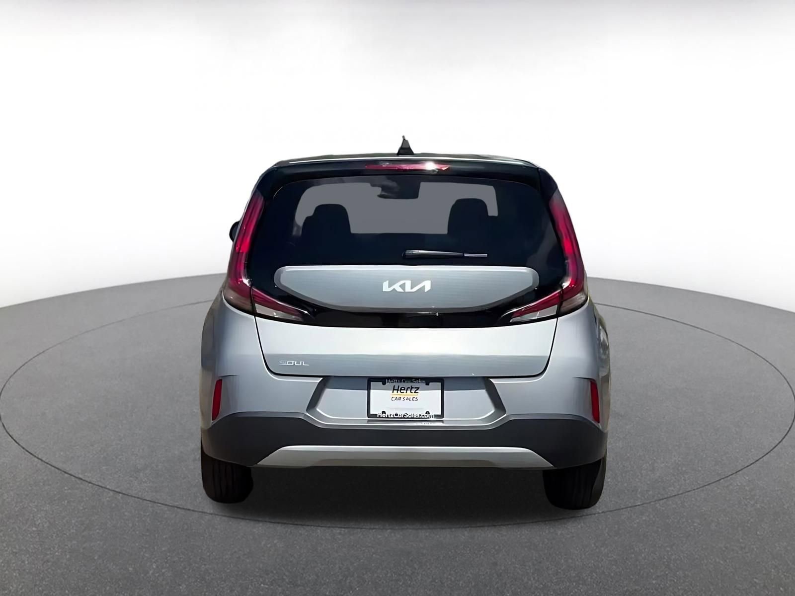 Used 2025 Kia Soul LX w/ LX Technology Package image 10