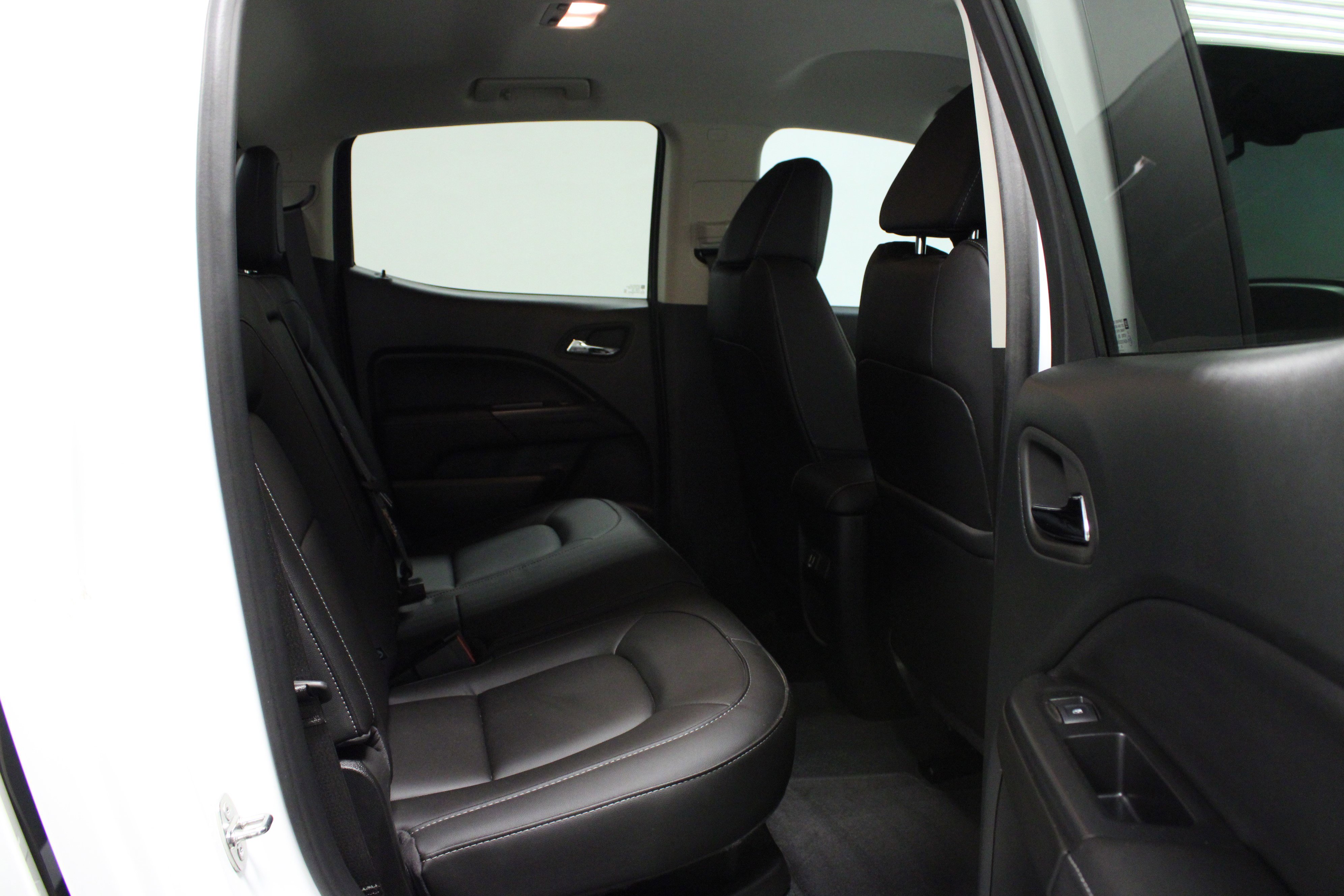 Used 2022 GMC Canyon Elevation w/ Elevation Premium Package image 15