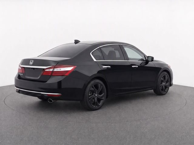 Used 2017 Honda Accord LX image 4