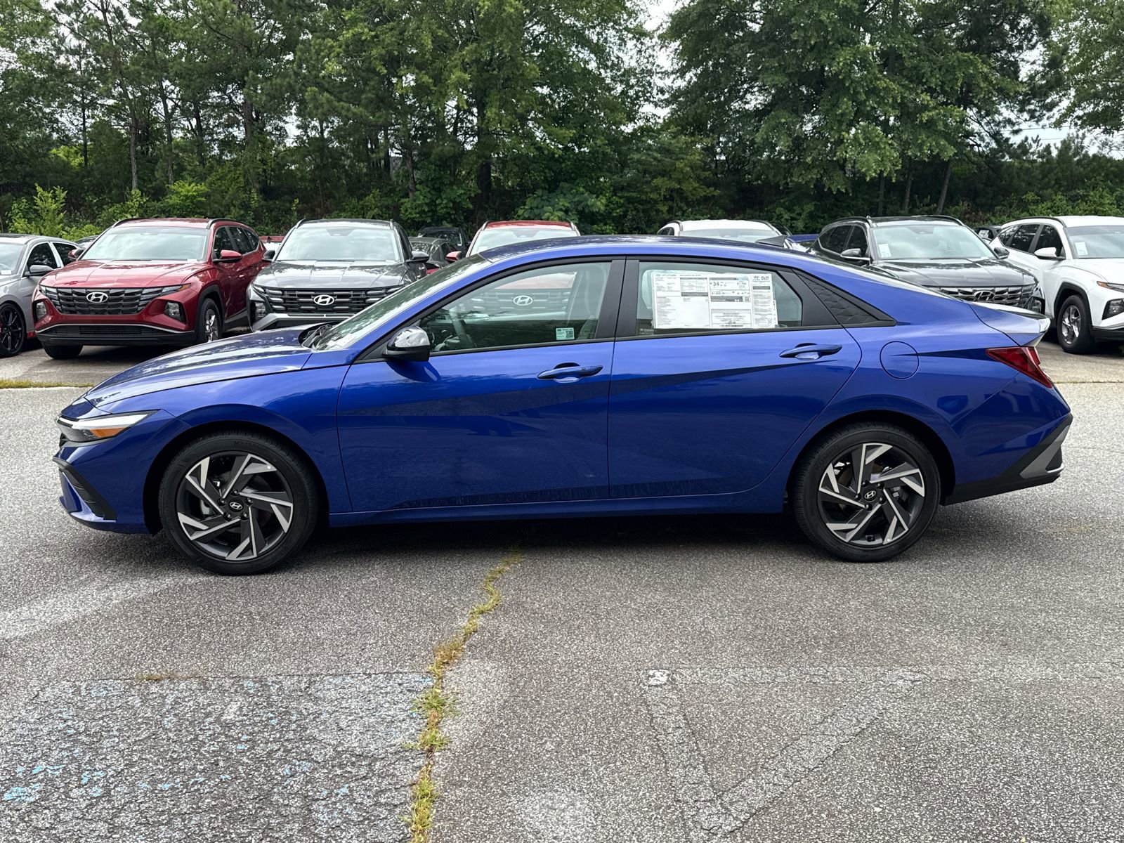 Certified 2025 Hyundai Elantra Sport image 8