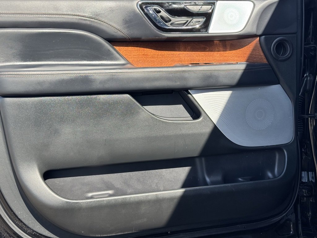 Used 2023 Lincoln Navigator Black Label image 29